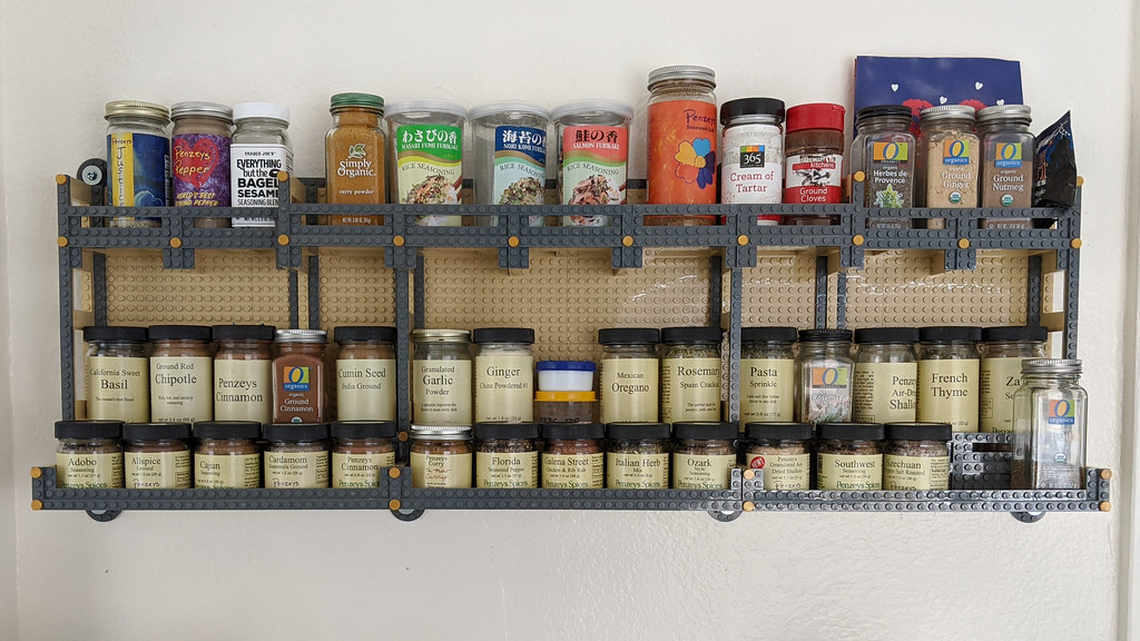 spice rack
